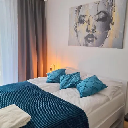 Apartment With 2 Bedrooms & Parking Wroclaw By Noclegi Renters Exterior photo