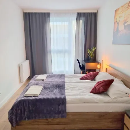 Apartment With 2 Bedrooms & Parking Wroclaw By Noclegi Renters Exterior photo