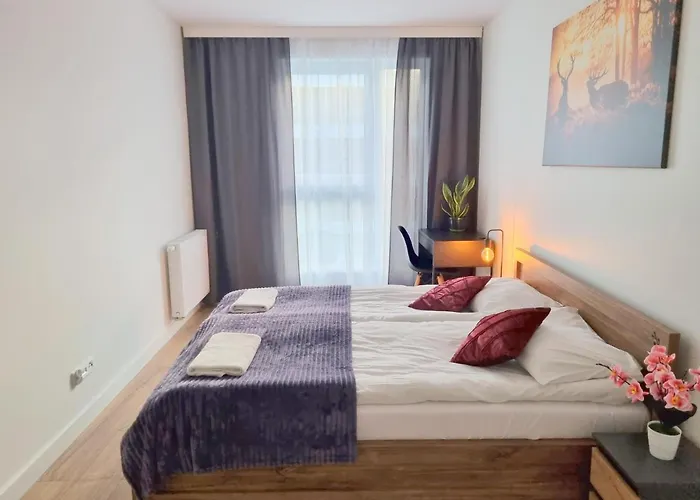 Apartment With 2 Bedrooms & Parking Wroclaw By Noclegi Renters