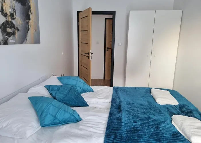 Apartment With 2 Bedrooms & Parking Wroclaw By Noclegi Renters